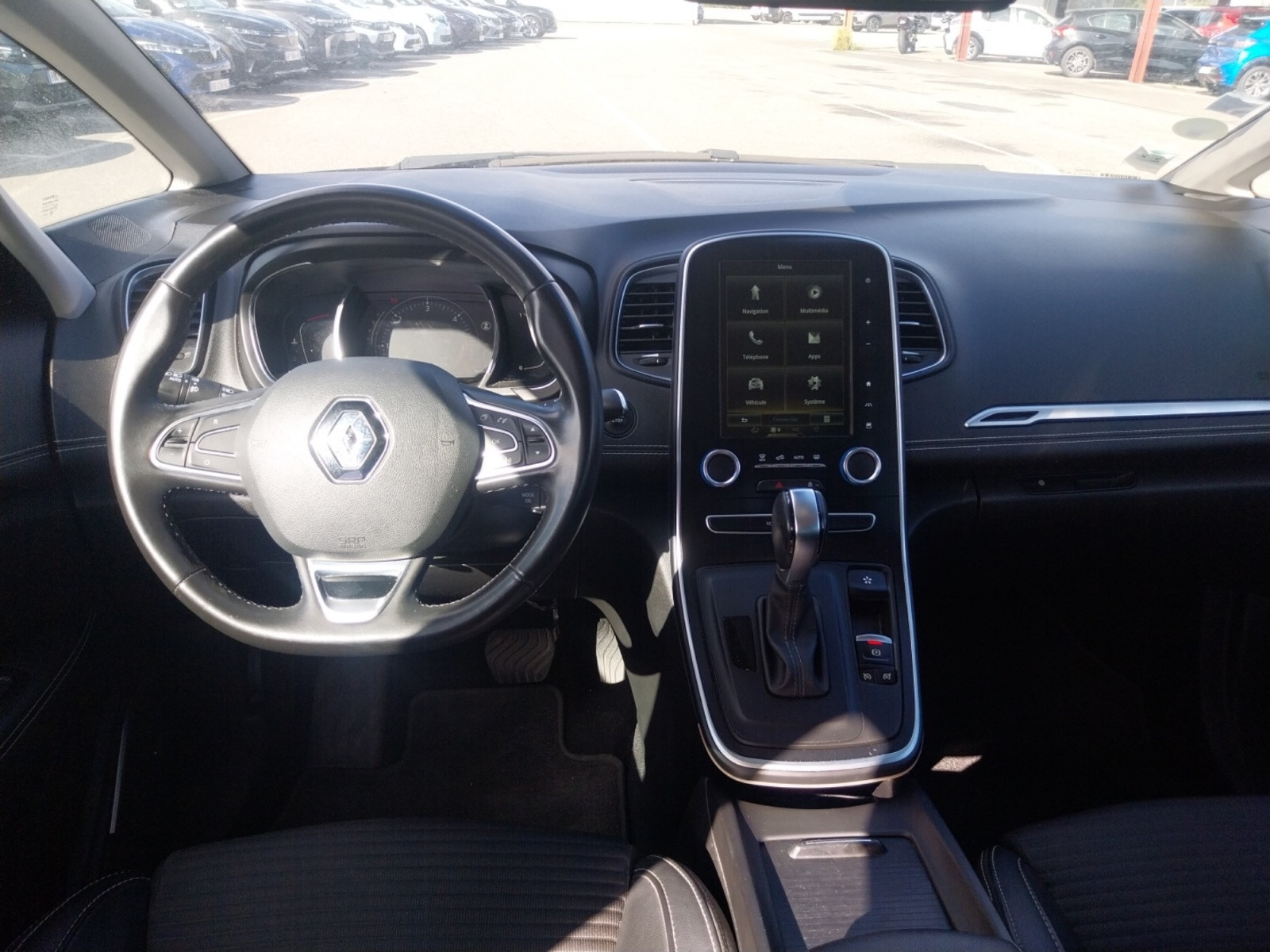 Vente en ligne Renault Scenic 4 Scenic dCi 160 Energy EDC au prix de 15 490 €