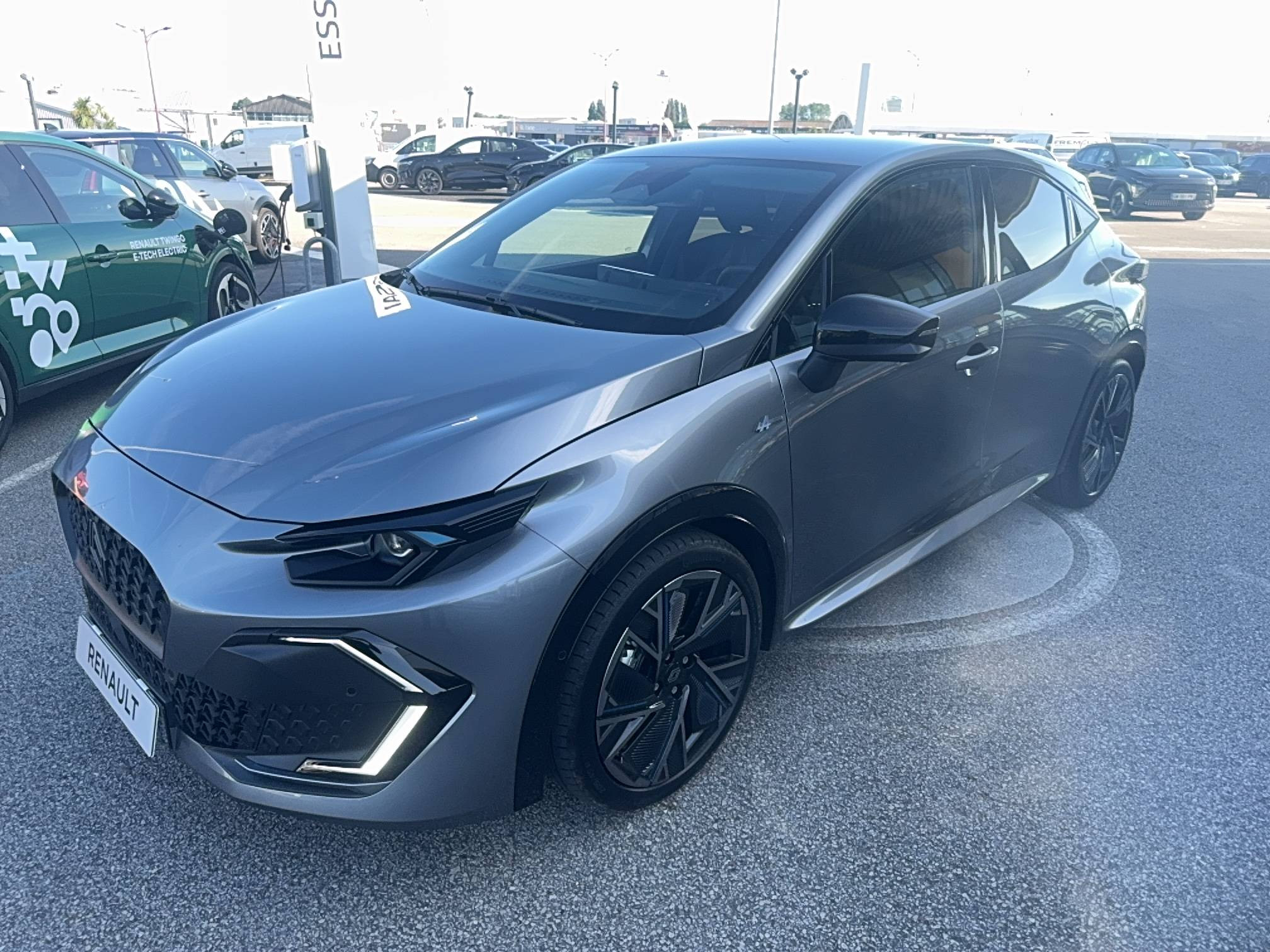 Renault Clio 6 Clio E-Tech full hybrid 160 ch occasion de 2026 en vente à Cherbourg