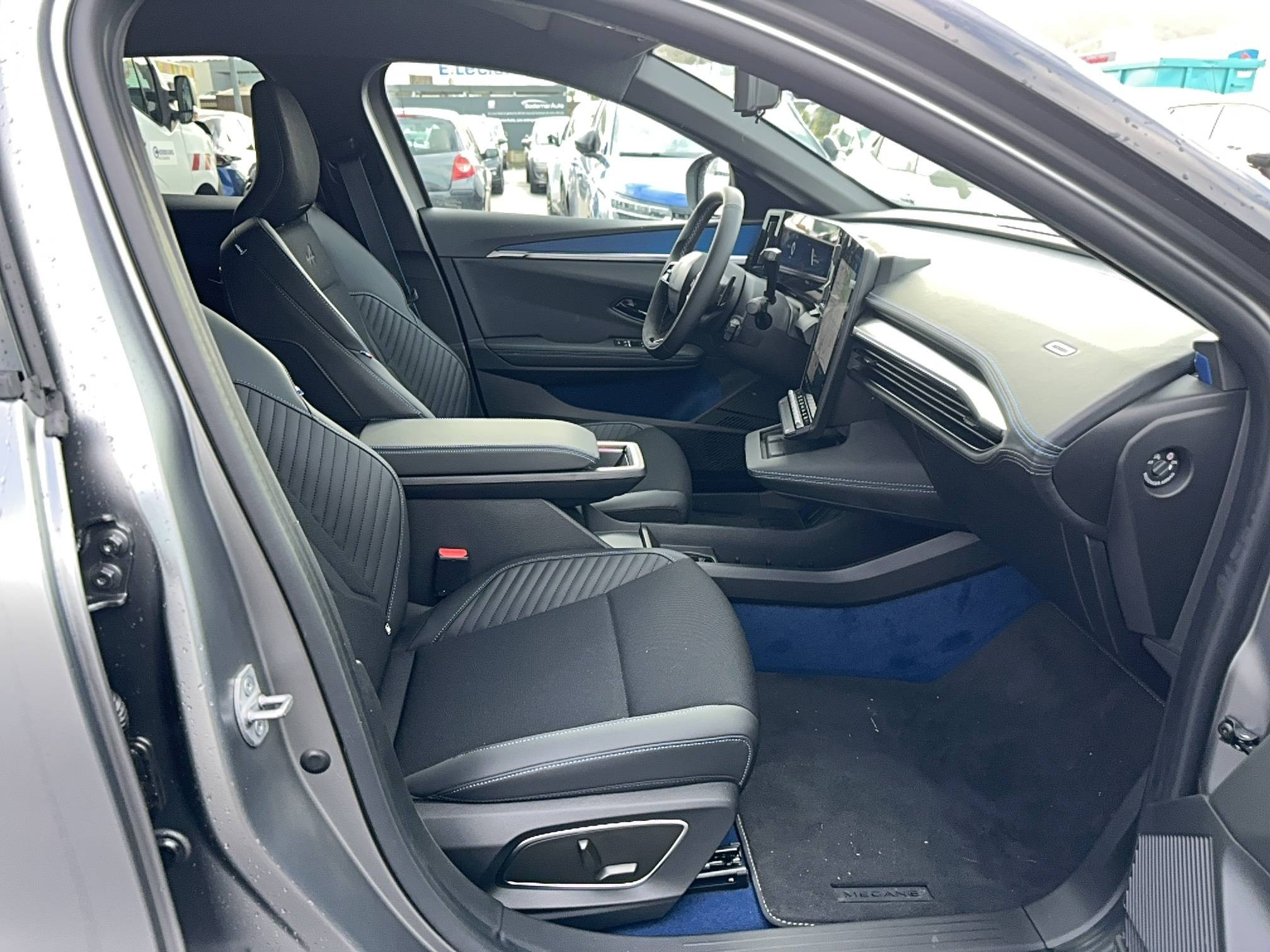 Vente en ligne Renault Megane E-Tech  220 ch autonomie confort au prix de 37 900 €