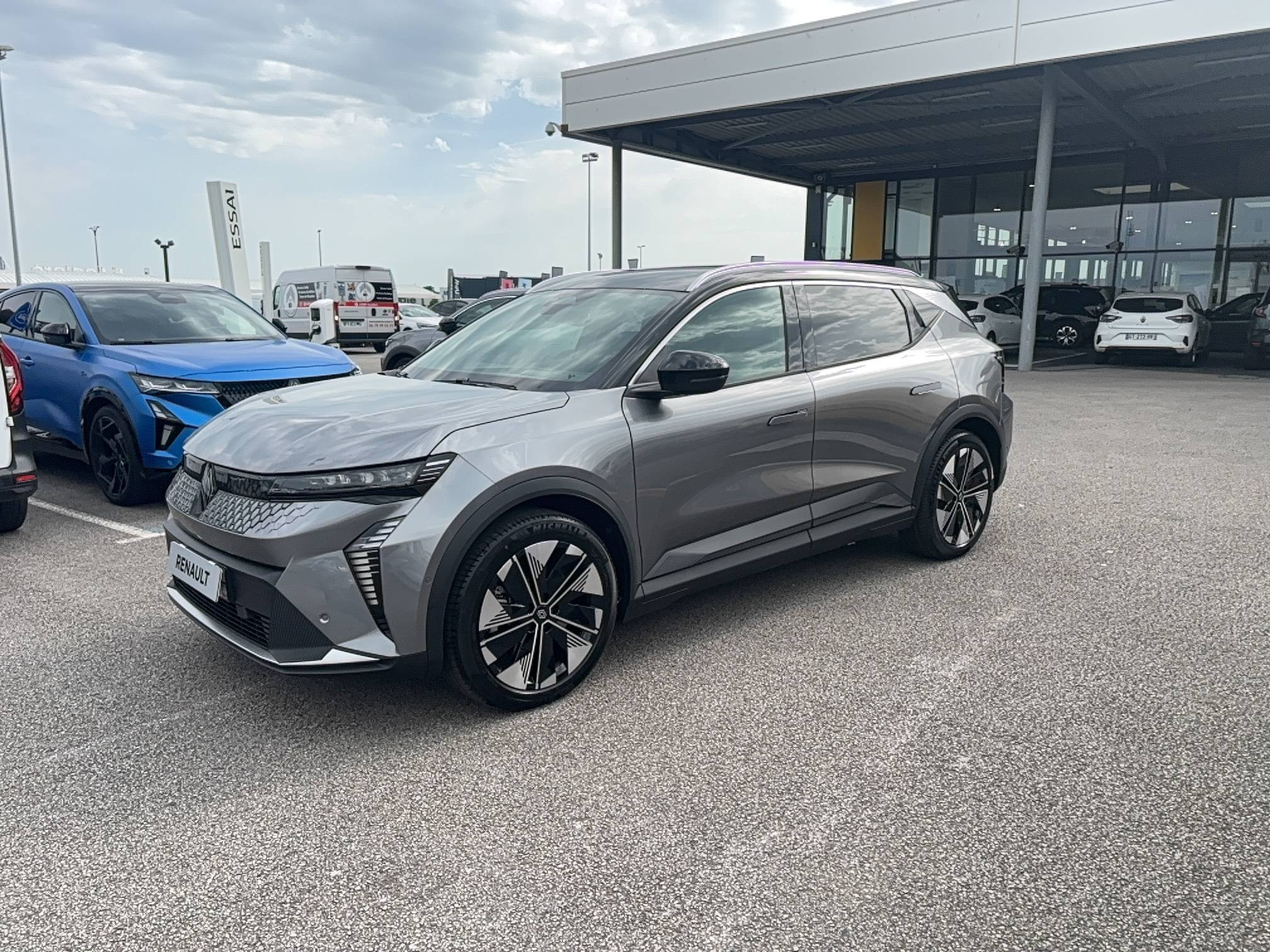 Renault Scenic E-Tech Scenic E-Tech électrique 220 ch grande autonomie occasion de 2026 en vente à Cherbourg