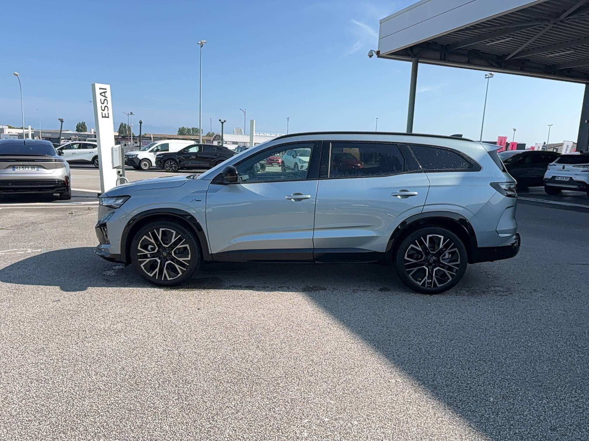 Renault Espace Espace full hybrid E-Tech 200 ch 7pl occasion de 2026 en vente à Cherbourg