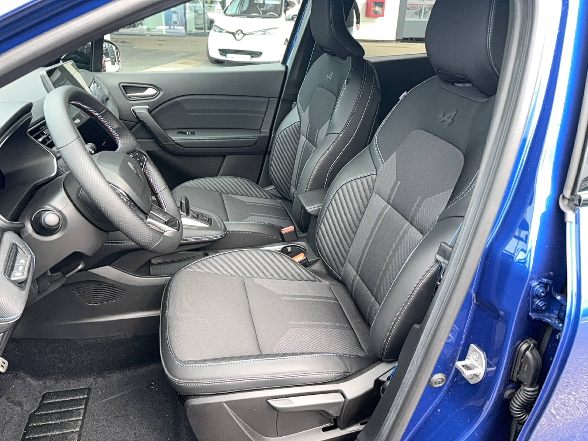 Vente en ligne Renault Symbioz  E-Tech full hybrid 160 ch au prix de 34 490 €