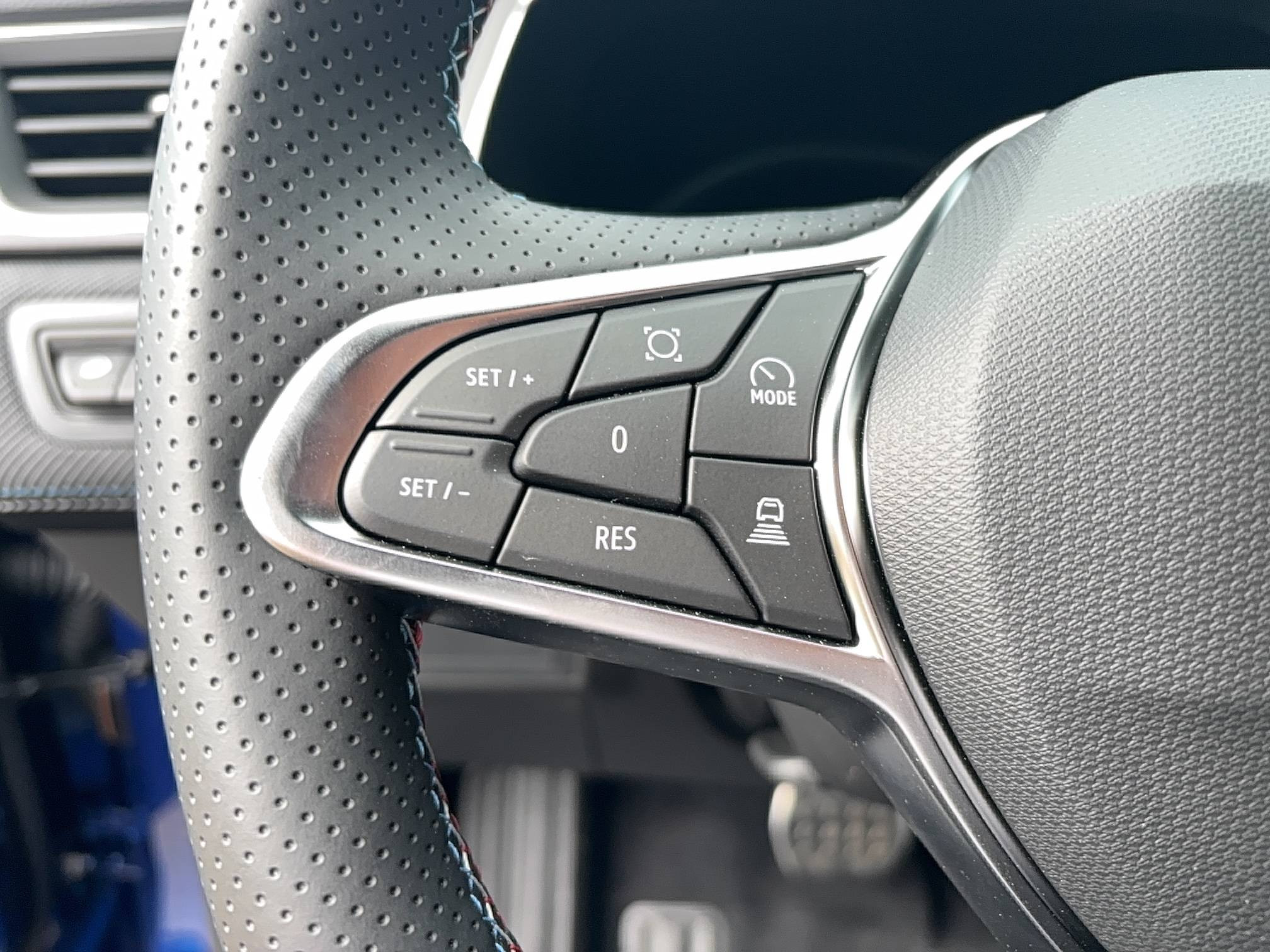 Vente en ligne Renault Symbioz  E-Tech full hybrid 160 ch au prix de 34 490 €