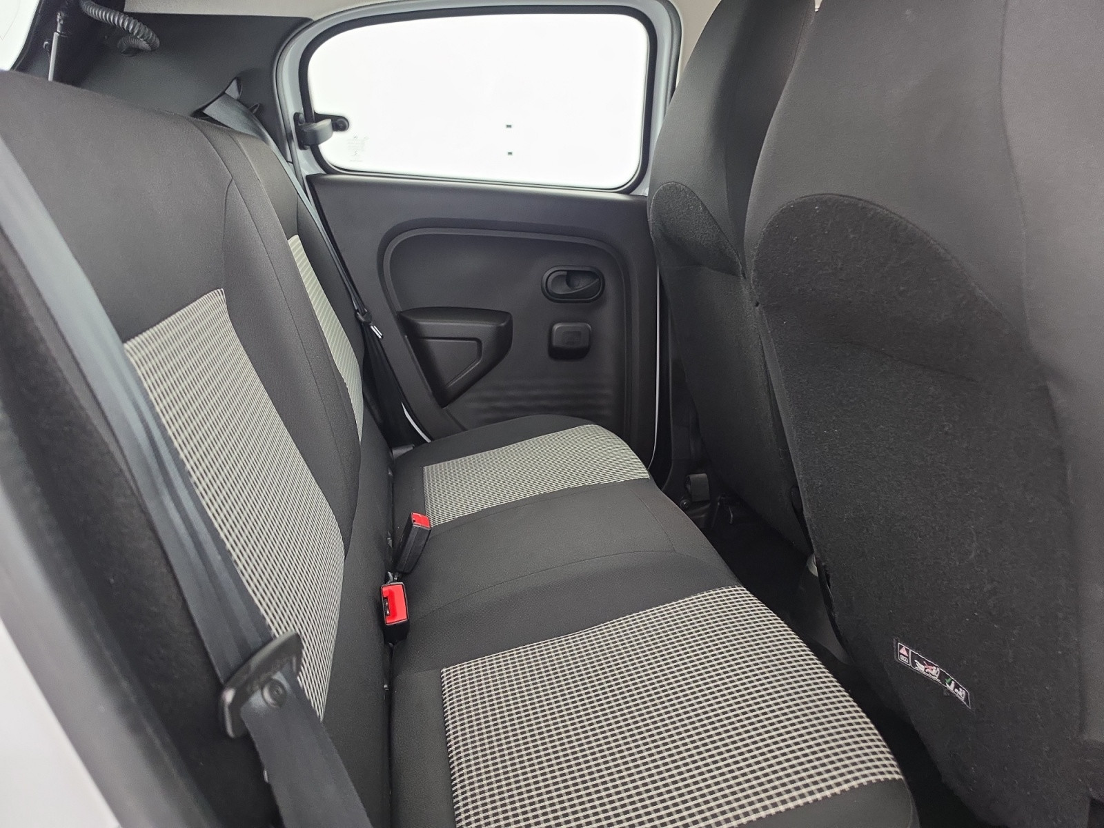 Vente en ligne Renault Twingo Electrique Twingo III E-Tech au prix de 11 490 €