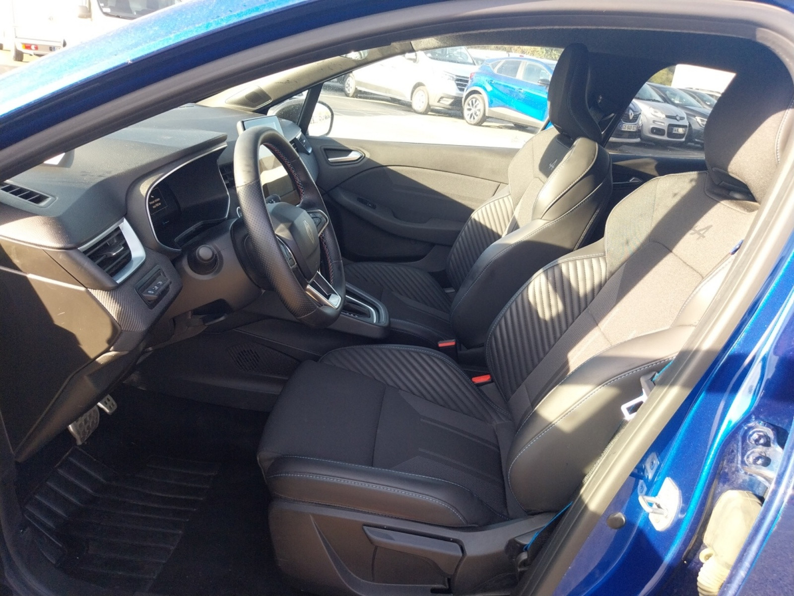 Vente en ligne Renault Clio 5 Clio E-Tech full hybrid 145 ch GSR2 au prix de 21 990 €