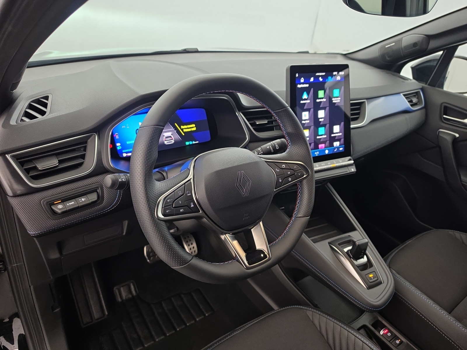 Vente en ligne Renault Symbioz  E-Tech full hybrid 160 ch au prix de 32 590 €