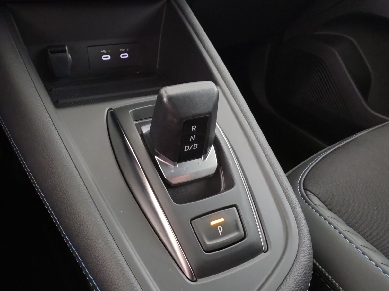 Vente en ligne Renault Symbioz  E-Tech full hybrid 160 ch au prix de 32 590 €