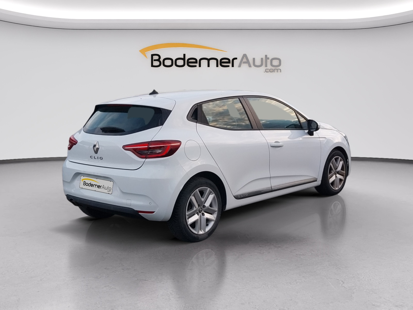 Vente en ligne Renault Clio 5 Clio TCe 100 GPL - 21N au prix de 13 490 €