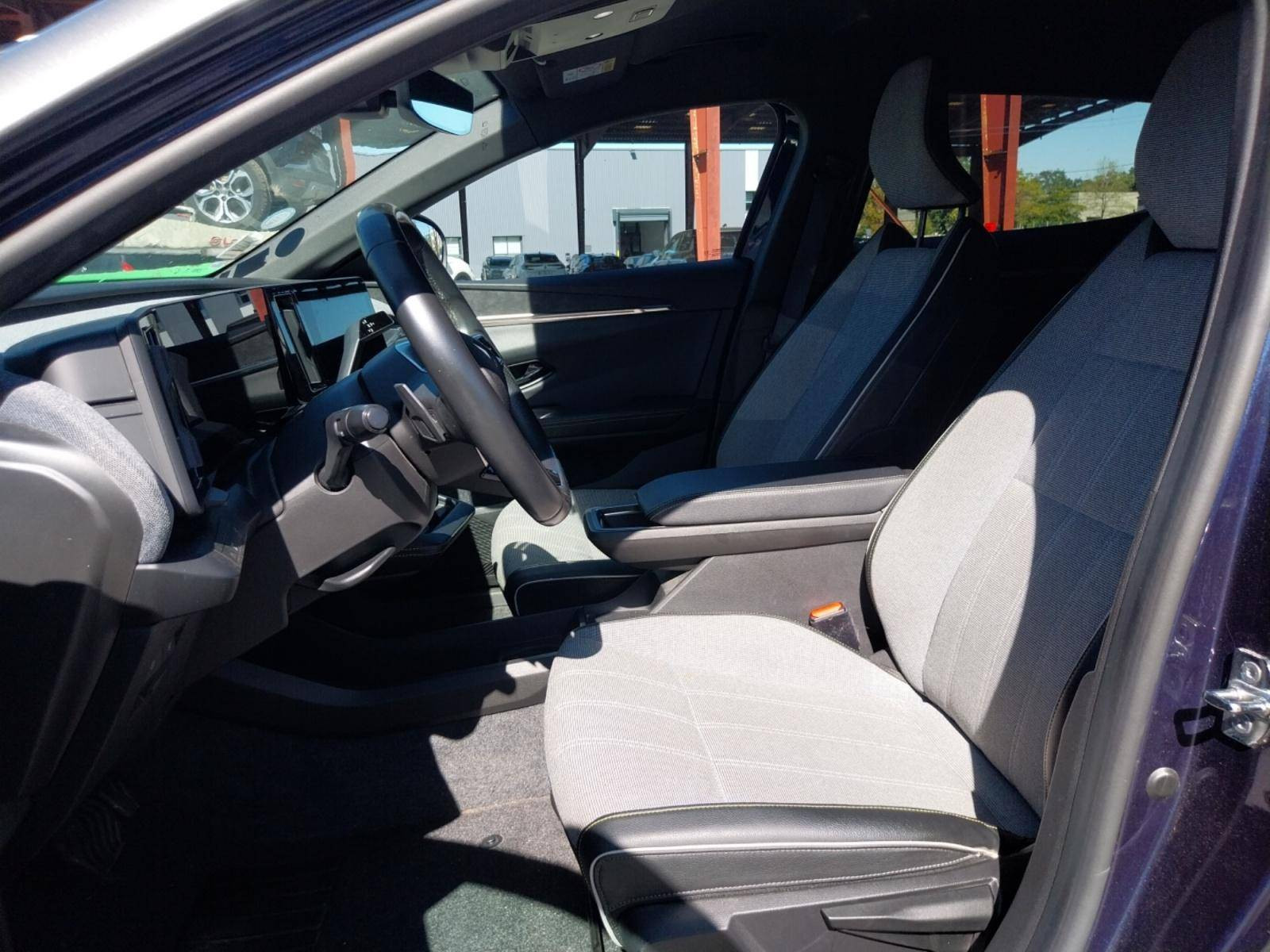 Vente en ligne Renault Megane E-Tech  EV60 220 ch super charge au prix de 24 290 €