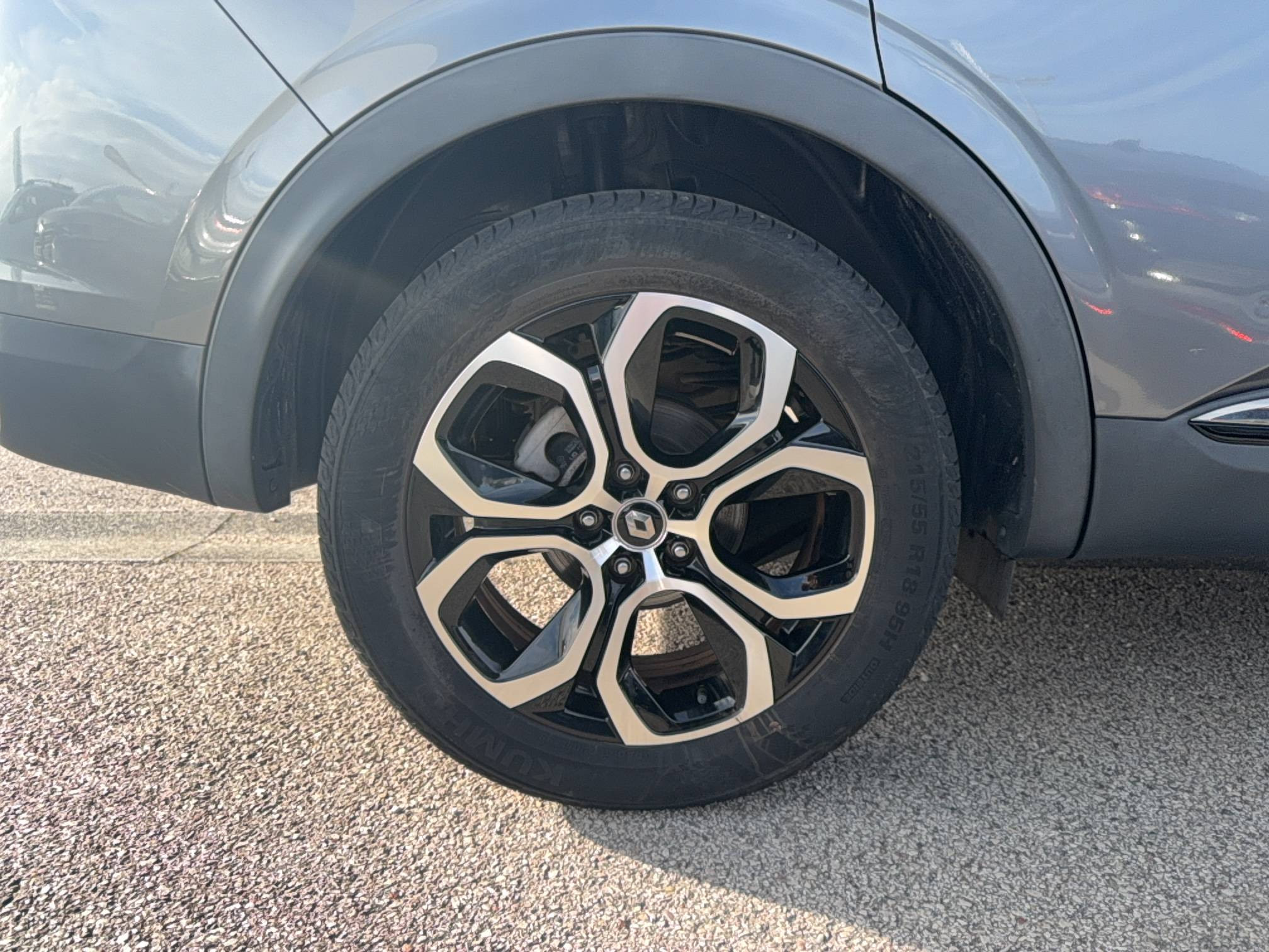 Vente en ligne Renault Arkana  E-Tech 145 - 21B au prix de 21 690 €