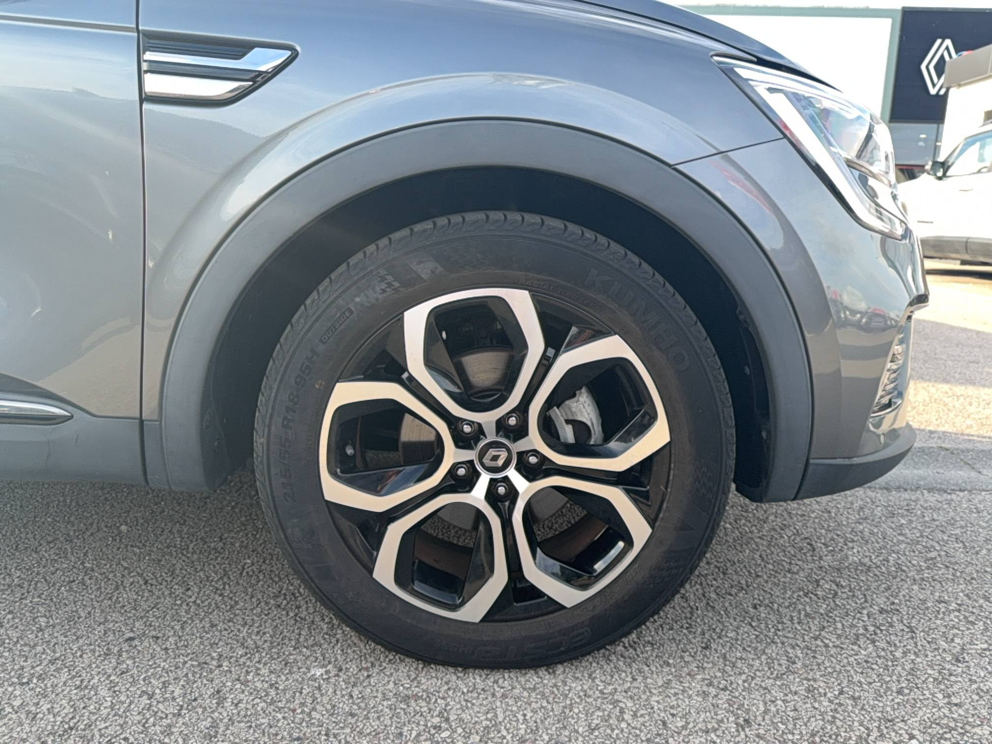 Vente en ligne Renault Arkana  E-Tech 145 - 21B au prix de 21 690 €