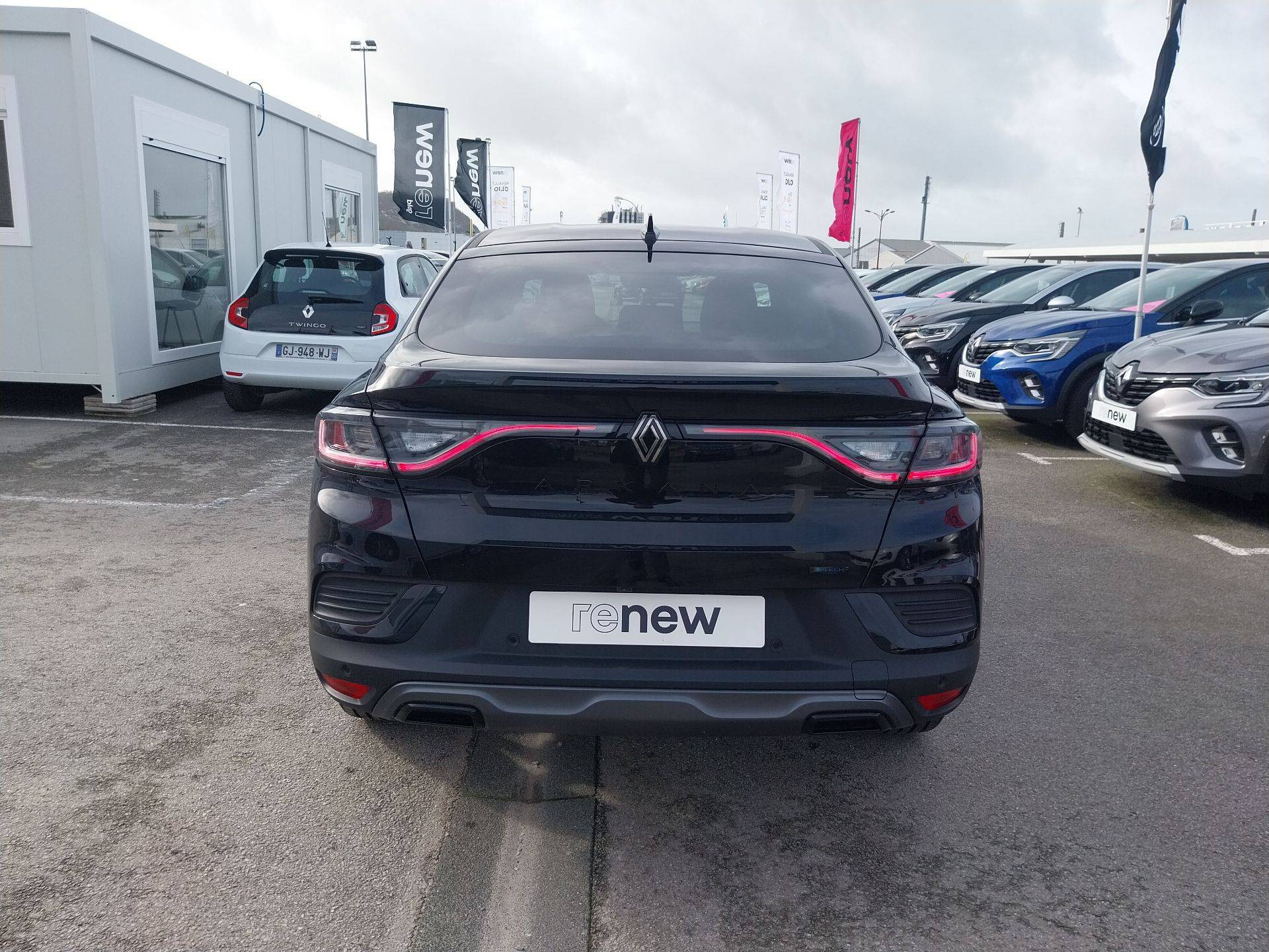 Vente en ligne Renault Arkana  E-Tech full hybrid 145 GSR2 au prix de 27 490 €