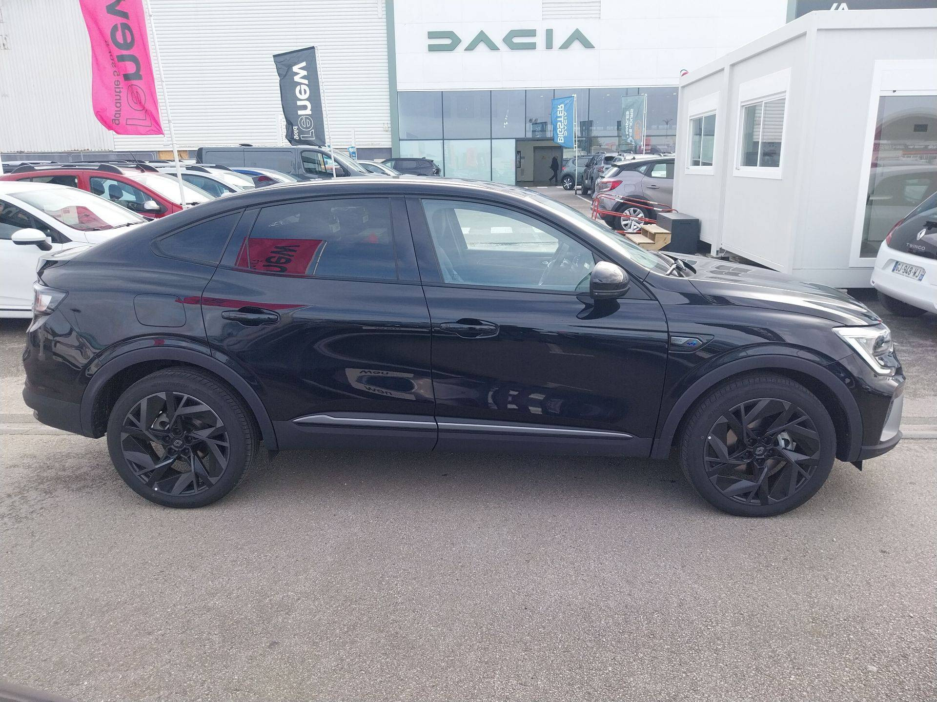 Vente en ligne Renault Arkana  E-Tech full hybrid 145 GSR2 au prix de 27 490 €