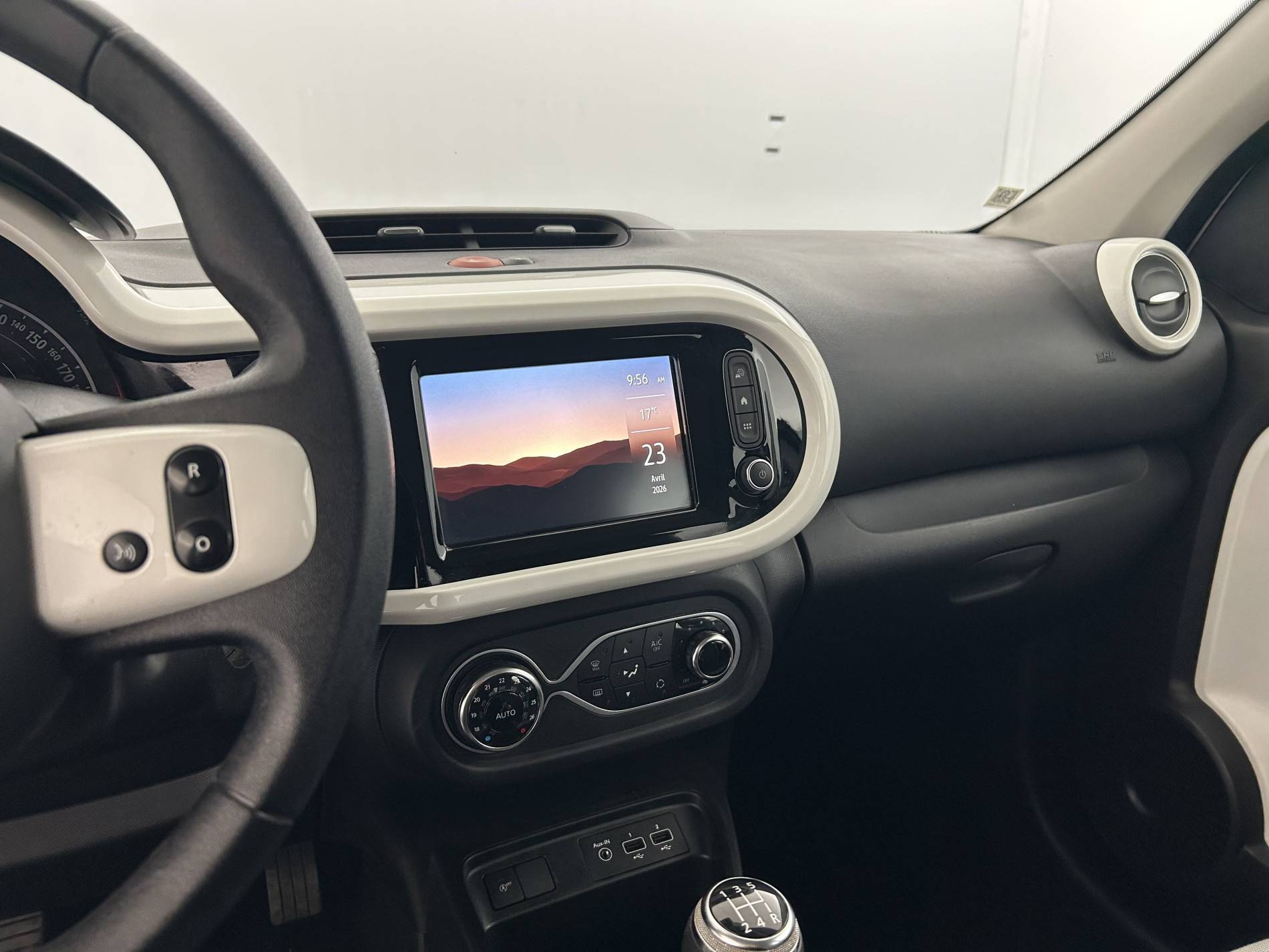 Vente en ligne Renault Twingo 3  SCe 65 - 21 au prix de 10 190 €