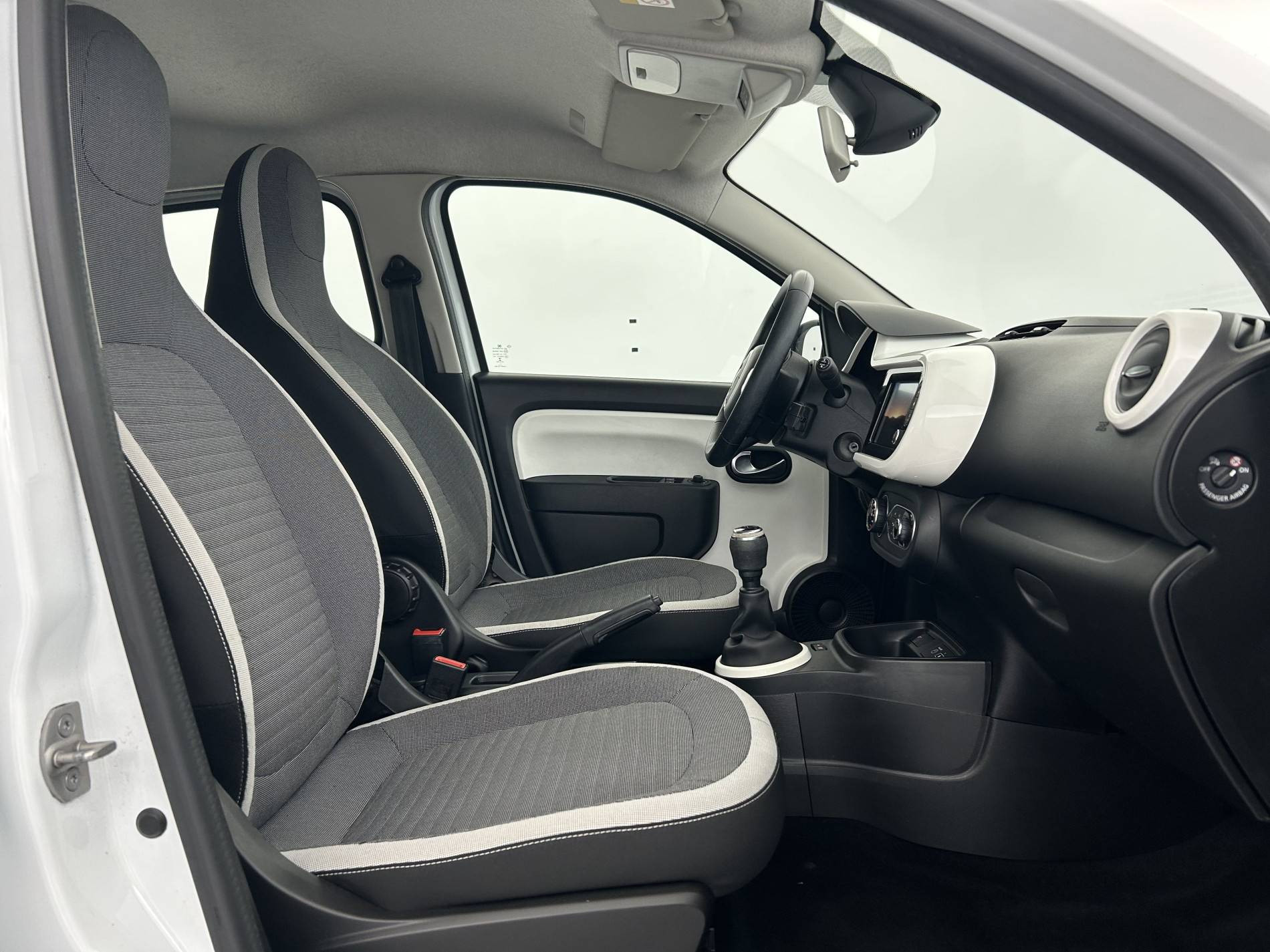 Vente en ligne Renault Twingo 3  SCe 65 - 21 au prix de 10 190 €