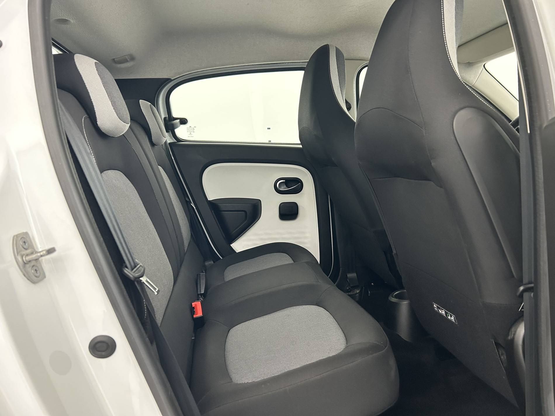 Vente en ligne Renault Twingo 3  SCe 65 - 21 au prix de 10 190 €