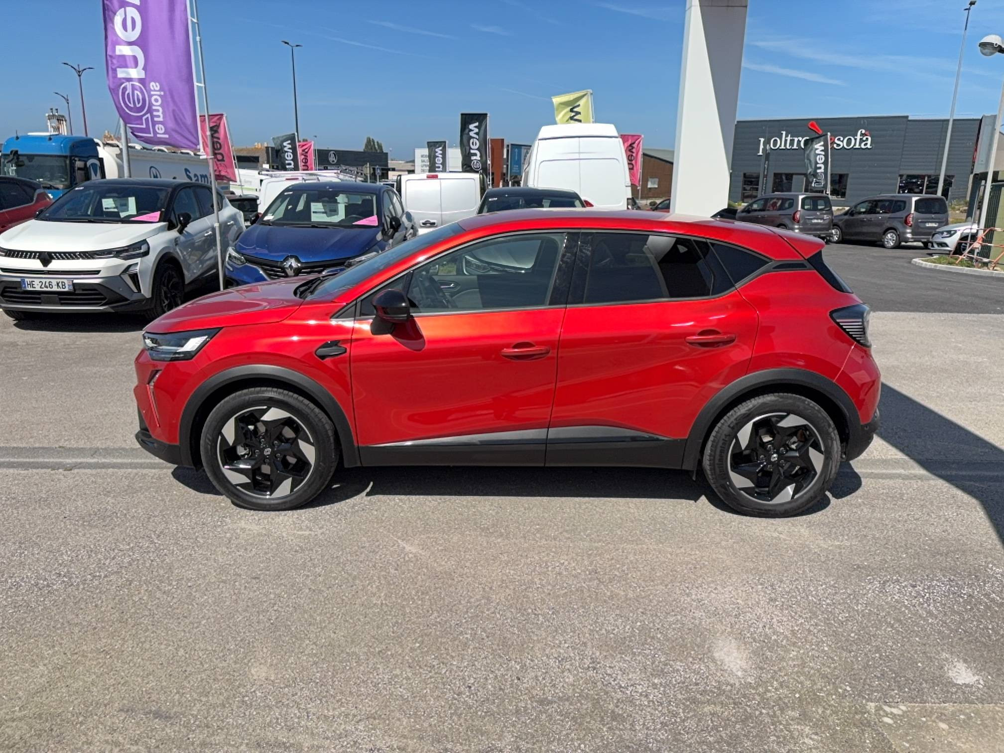 Renault Captur  E-Tech full hybrid 145 ch occasion de 2025 en vente à Cherbourg