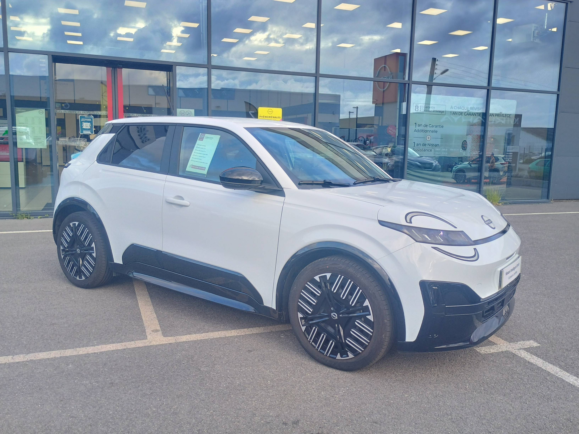 Vente en ligne Nissan Micra Electrique 40kWh 120ch au prix de 25 390 €