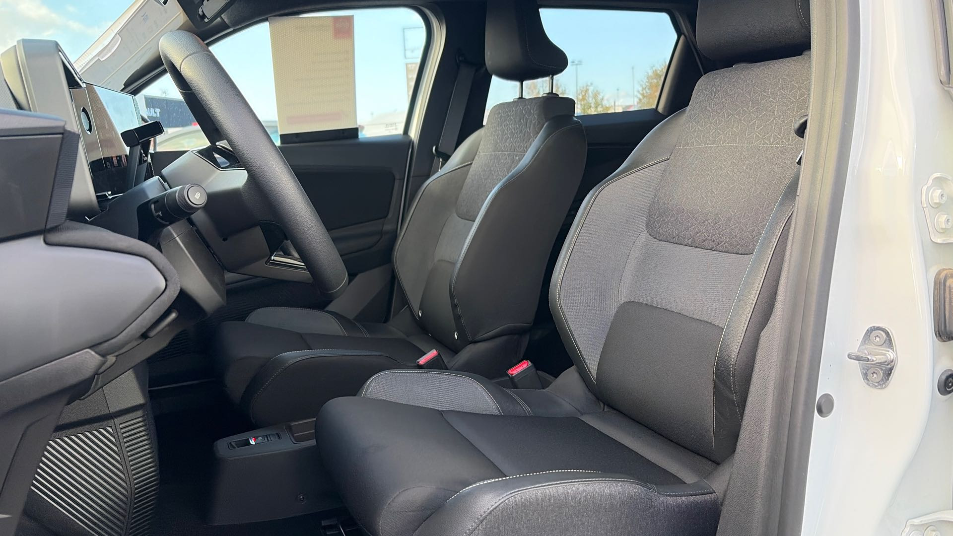 Vente en ligne Nissan Micra Electrique 40kWh 120ch au prix de 25 390 €