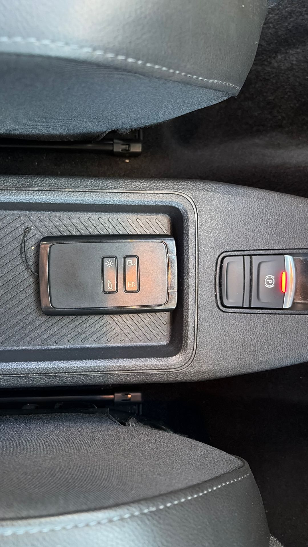Vente en ligne Nissan Micra Electrique 40kWh 120ch au prix de 25 390 €