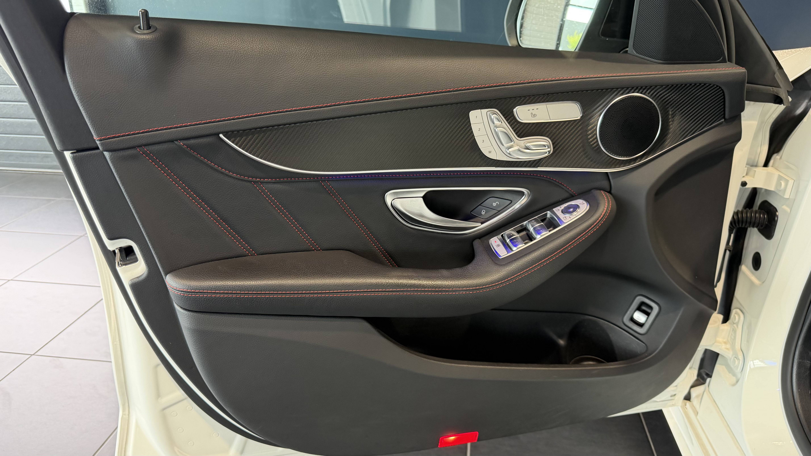 Vente en ligne Mercedes Classe C Break  43 Mercedes-AMG Speedshift TCT AMG 4Matic au prix de 43 068 €