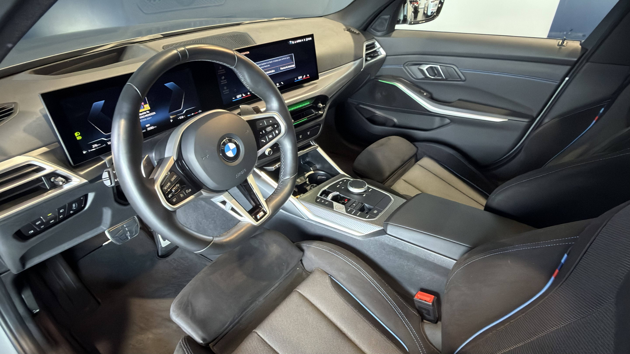 Vente en ligne Bmw Série 3 Touring Touring 330d xDrive 286 ch BVA8 au prix de 50 896 €
