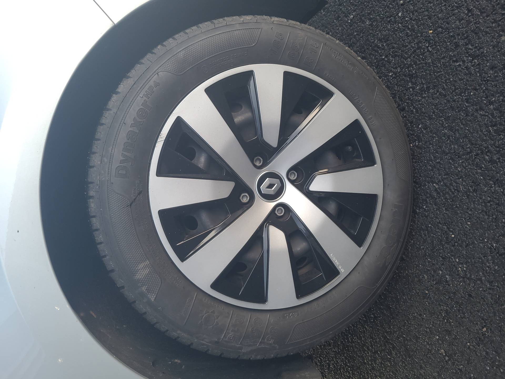Vente en ligne Renault Clio 5 Clio TCe 90 au prix de 13 490 €