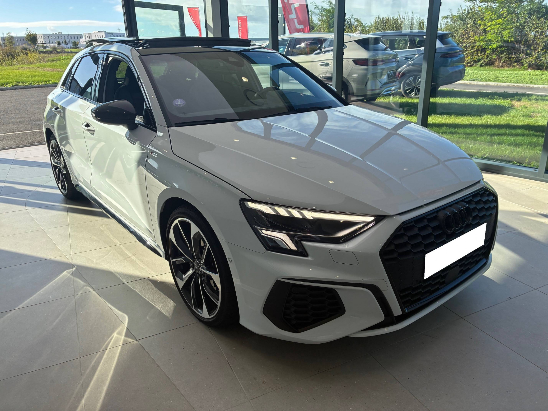 Vente en ligne Audi A3  35 TFSI Mild Hybrid 150 S tronic 7 au prix de 29 990 €