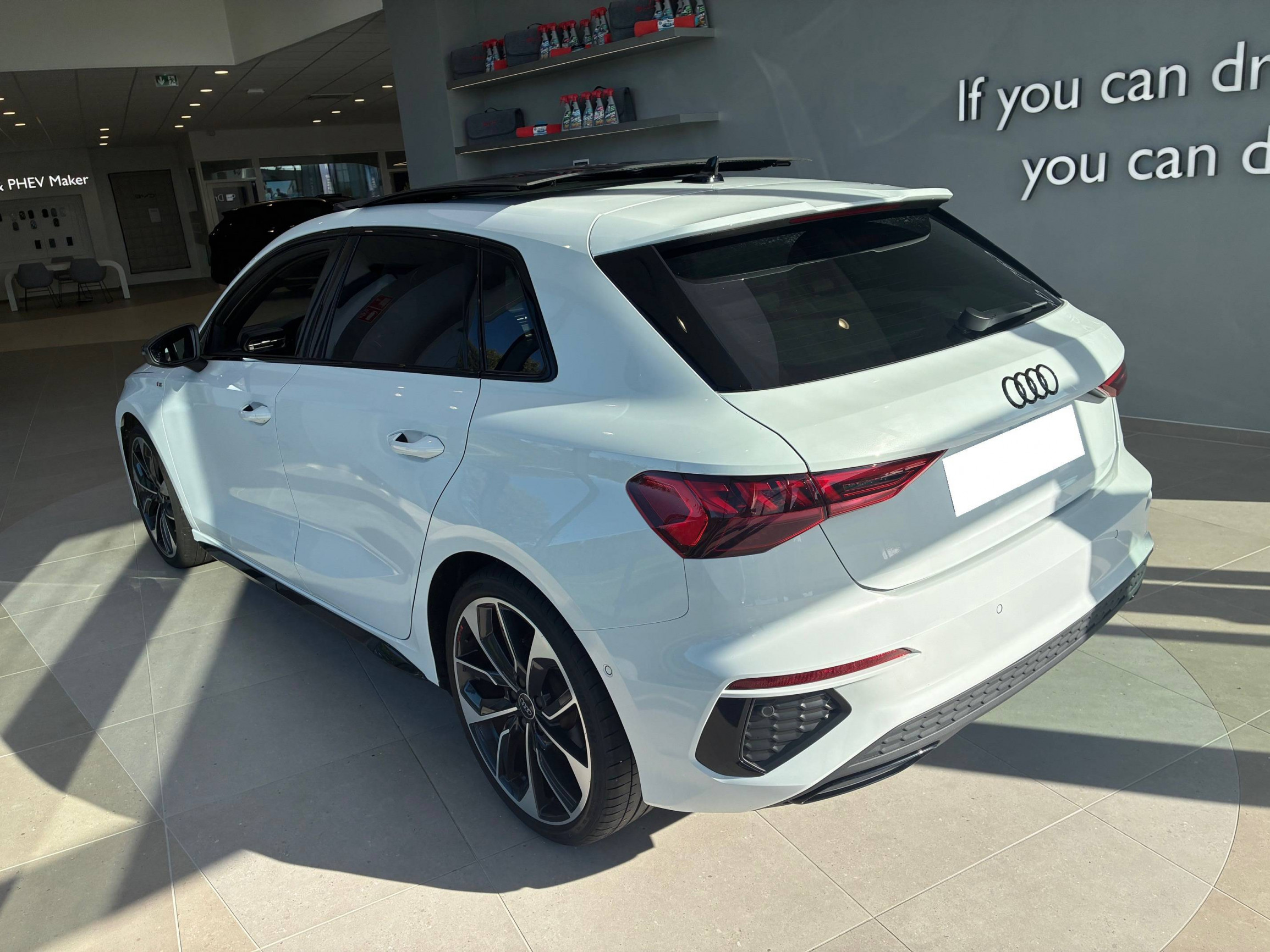 Audi A3  35 TFSI Mild Hybrid 150 S tronic 7 occasion de 2023 en vente à Caen