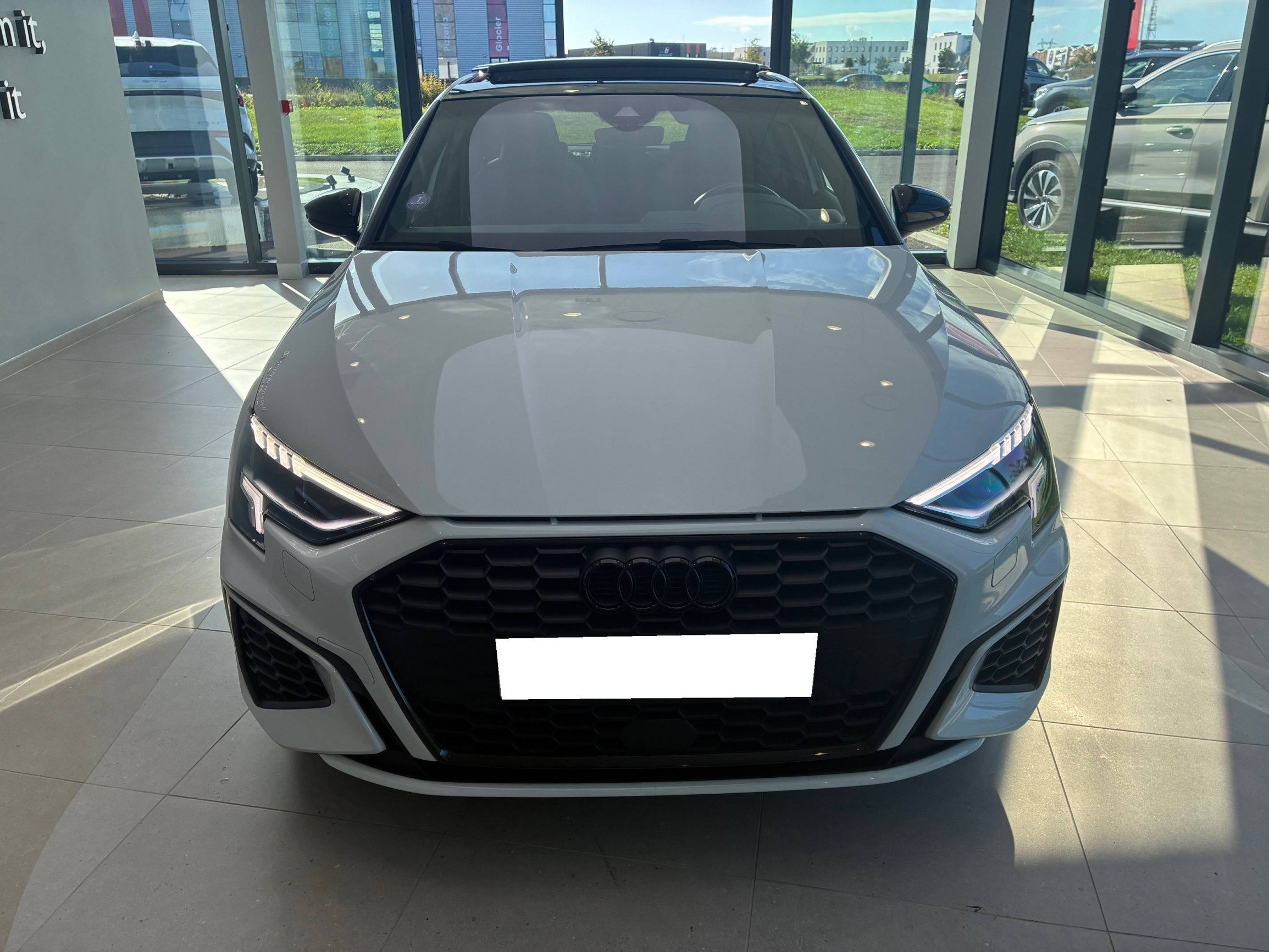 Vente en ligne Audi A3  35 TFSI Mild Hybrid 150 S tronic 7 au prix de 29 990 €