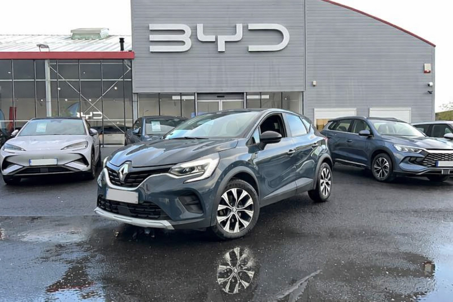 Vente en ligne Renault Captur  E-Tech full hybrid 145 au prix de 18 290 €