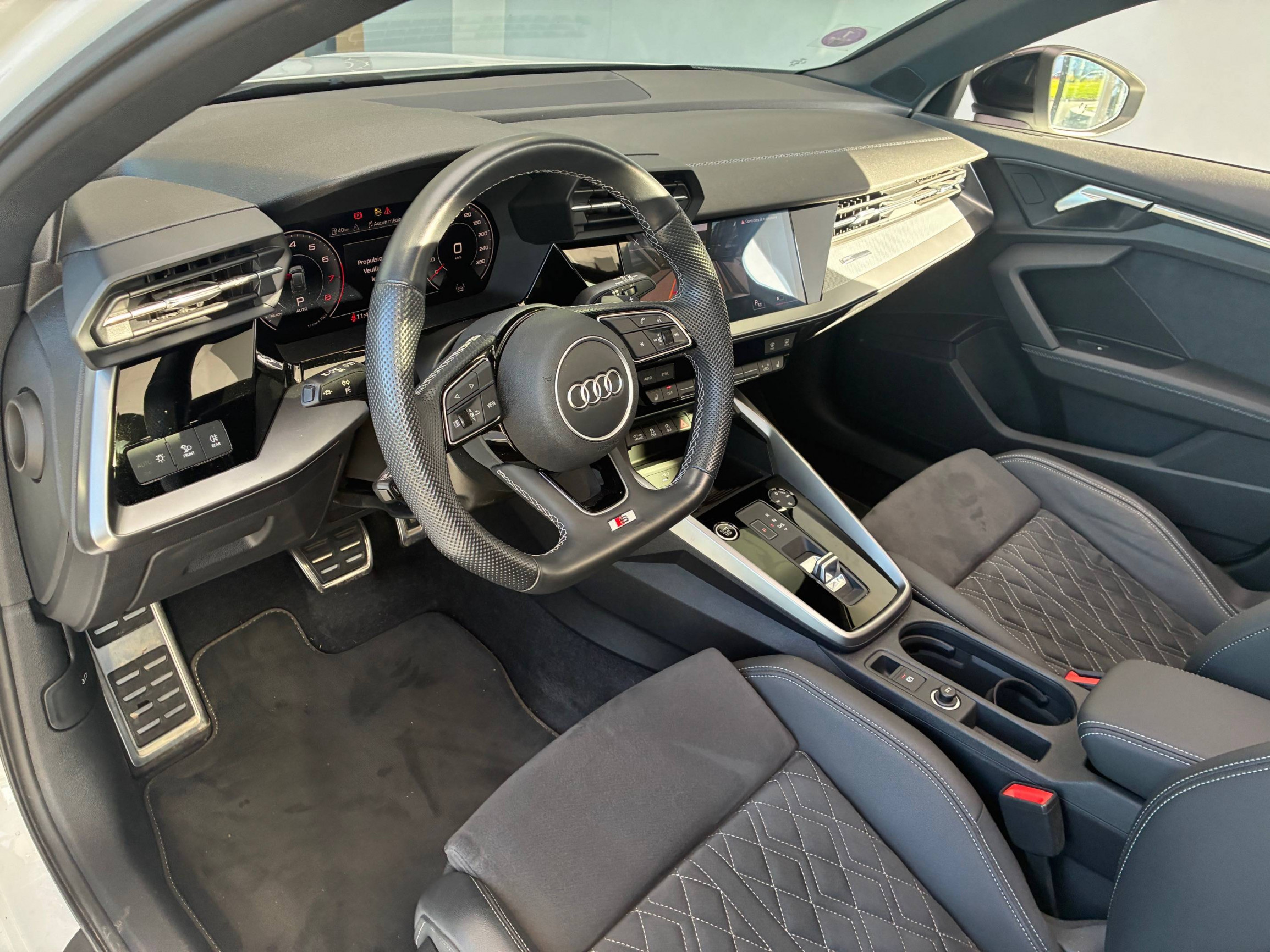 Vente en ligne Audi A3  35 TFSI Mild Hybrid 150 S tronic 7 au prix de 29 990 €