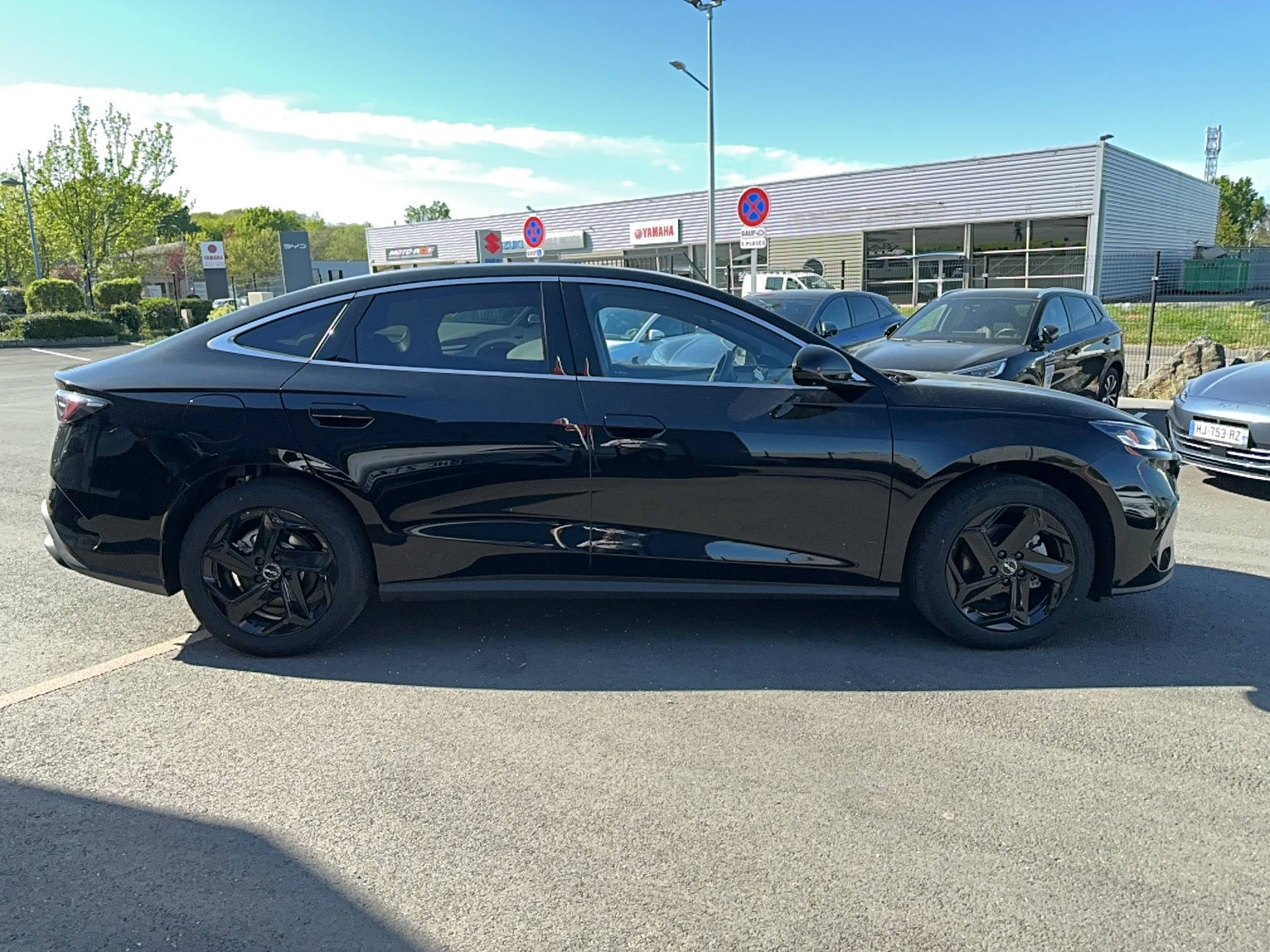 Vente en ligne Byd Seal 6 DM-i  1.5l DM-i 156 kW PHEV au prix de 36 590 €