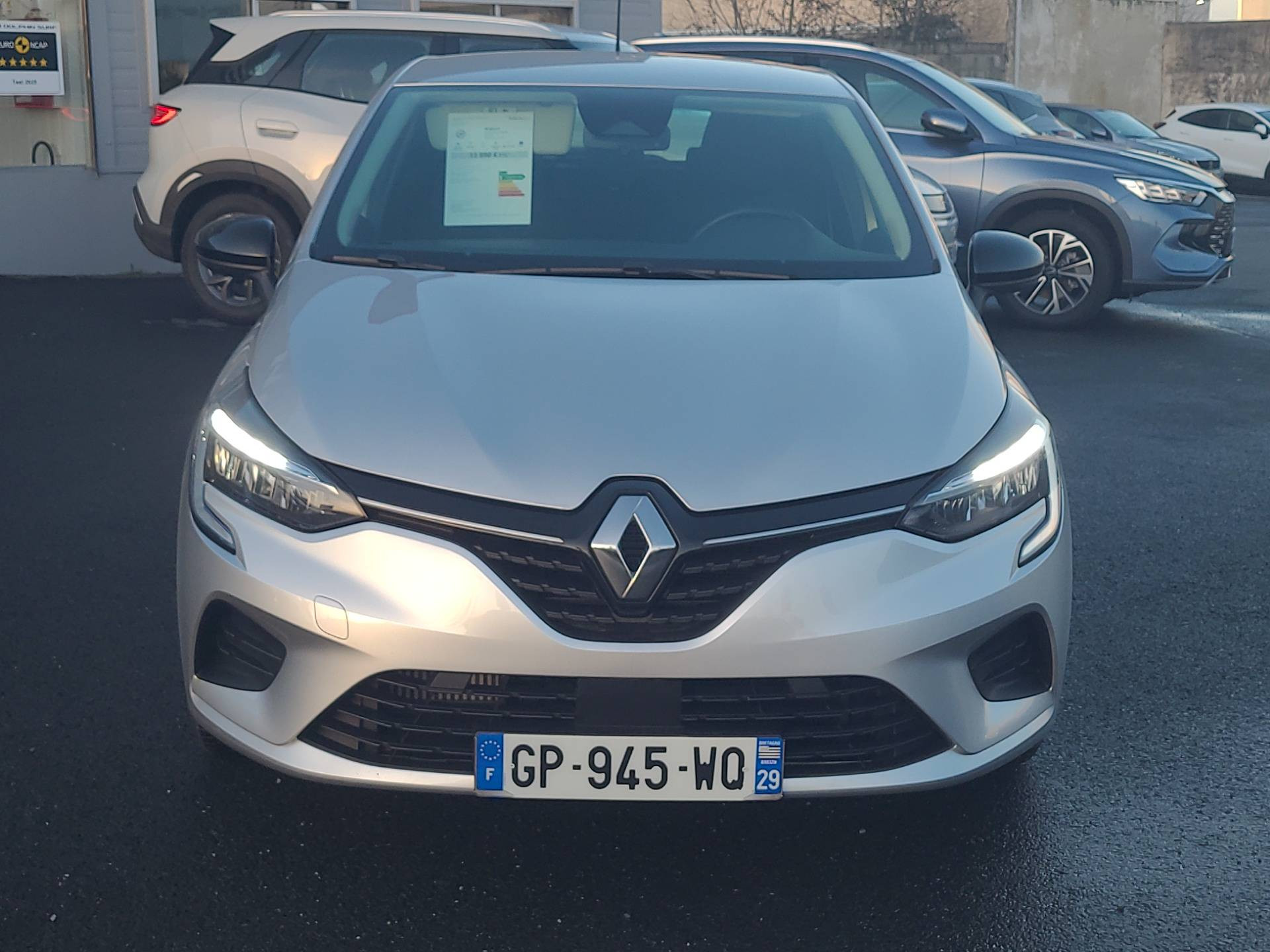 Vente en ligne Renault Clio 5 Clio TCe 90 au prix de 13 490 €