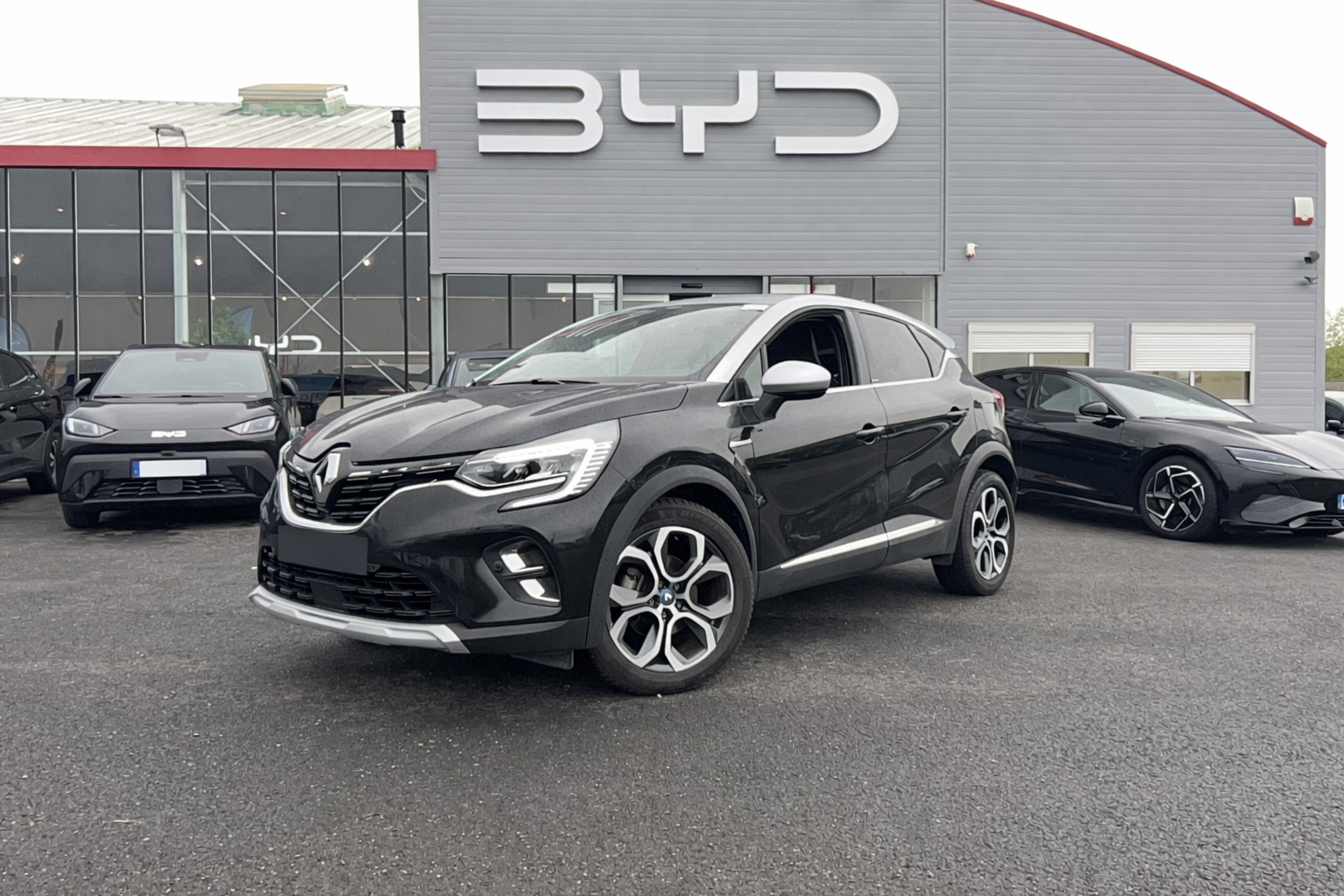 Renault Captur  E-Tech 145 - 21 occasion de 2021 en vente à Nantes