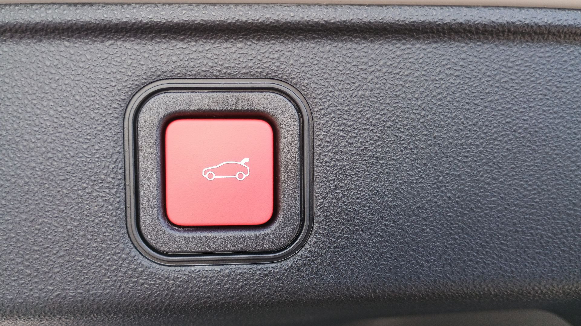 Vente en ligne Fiat 600e  156 ch 54 kWh au prix de 27 990 €