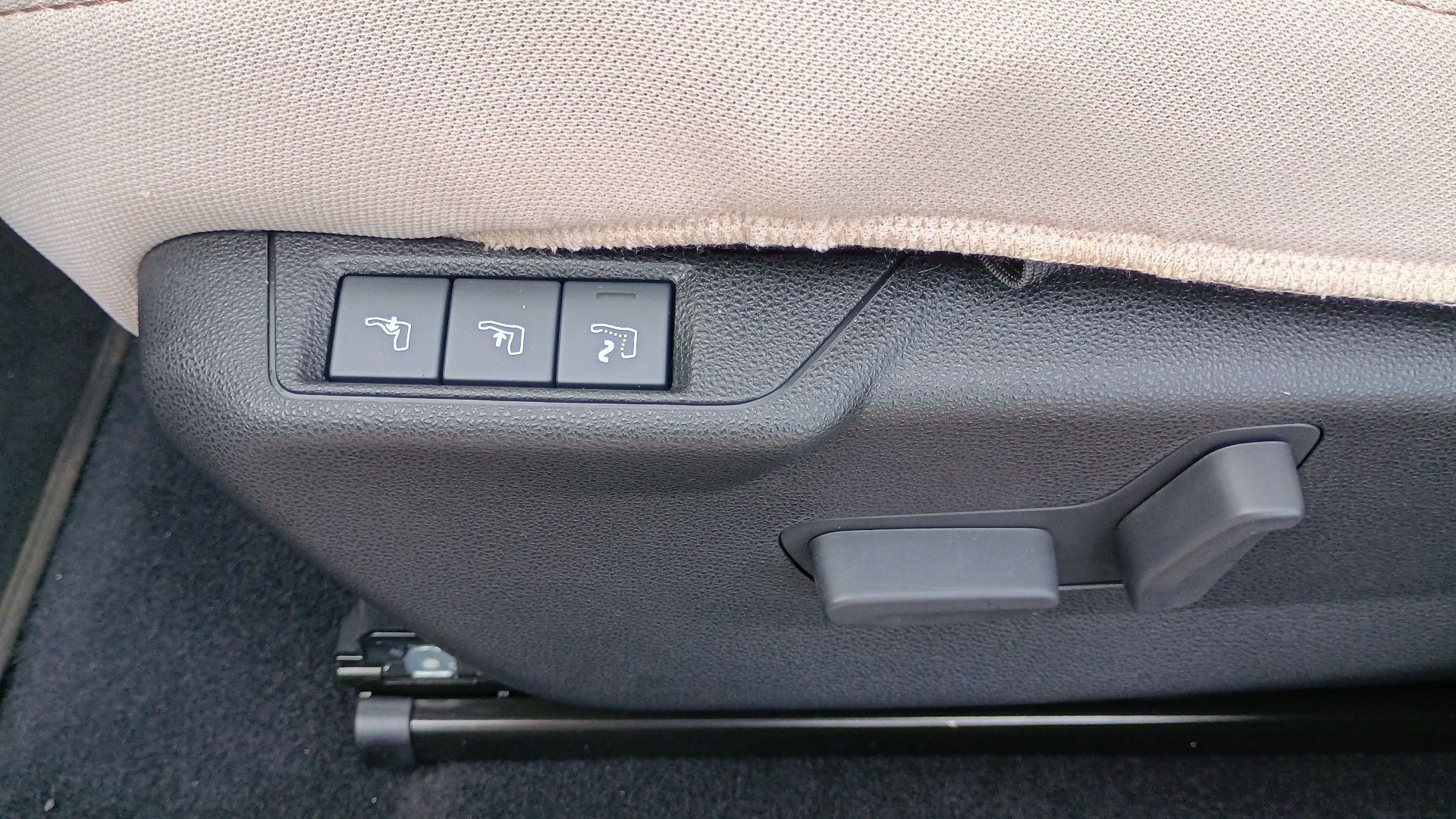 Vente en ligne Fiat 600e  156 ch 54 kWh au prix de 27 990 €