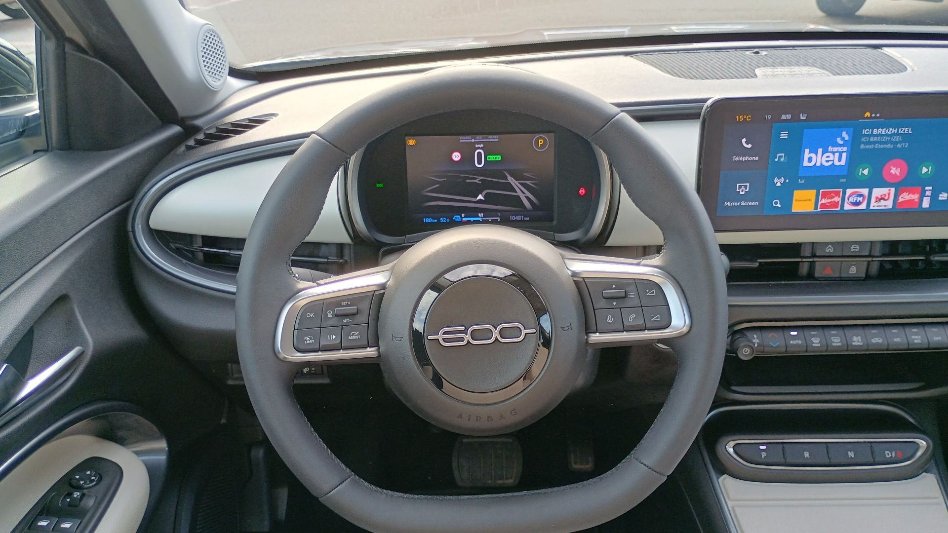 Vente en ligne Fiat 600e  156 ch 54 kWh au prix de 27 990 €