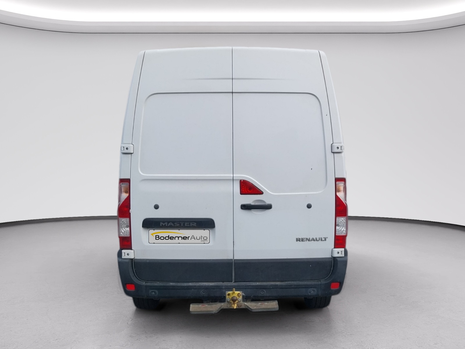 Vente en ligne Renault Master Fourgon MASTER FGN TRAC F3500 L3H2 DCI 135 au prix de 19 990 €