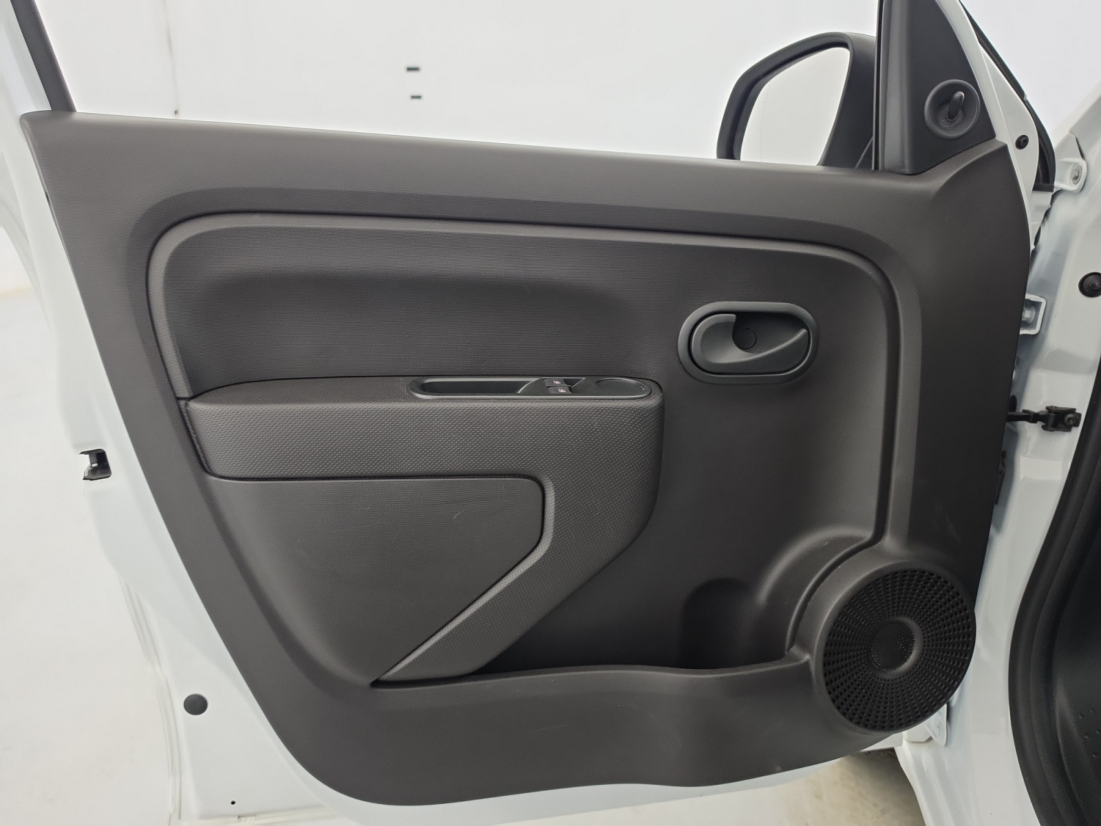 Vente en ligne Renault Twingo Electrique Twingo III E-Tech au prix de 12 990 €