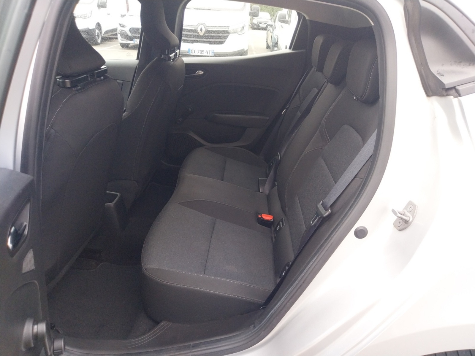 Vente en ligne Renault Clio 5 Clio TCe 90 au prix de 12 990 €