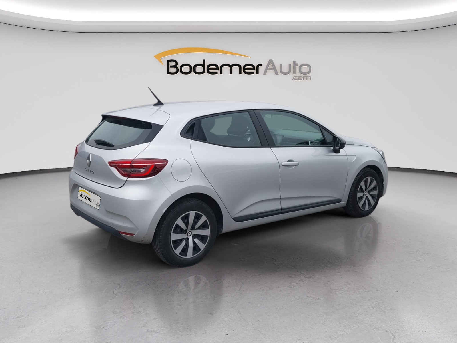Vente en ligne Renault Clio 5 Clio TCe 90 au prix de 12 990 €