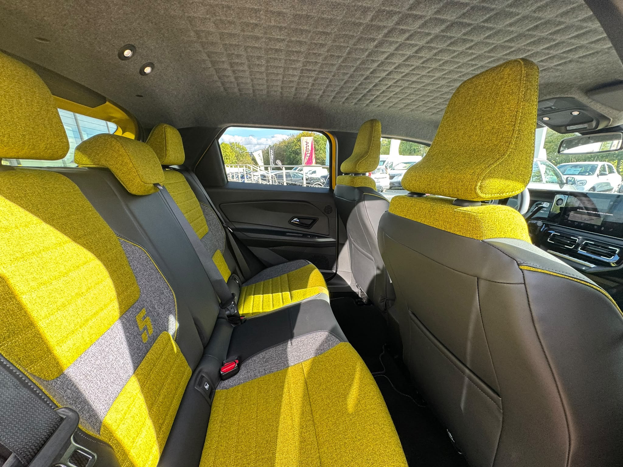 Vente en ligne Renault R5 E-Tech  150 ch autonomie confort au prix de 36 340 €