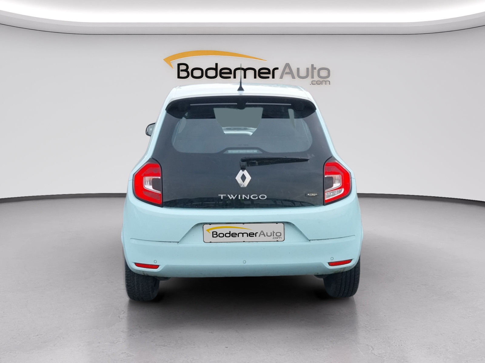 Vente en ligne Renault Twingo Electrique Twingo III E-Tech au prix de 13 990 €
