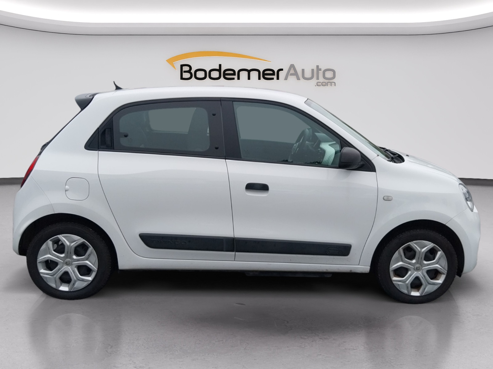 Vente en ligne Renault Twingo Electrique Twingo III E-Tech au prix de 12 990 €