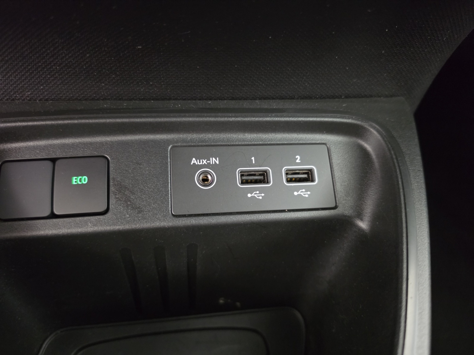 Vente en ligne Renault Twingo Electrique Twingo III E-Tech au prix de 12 590 €