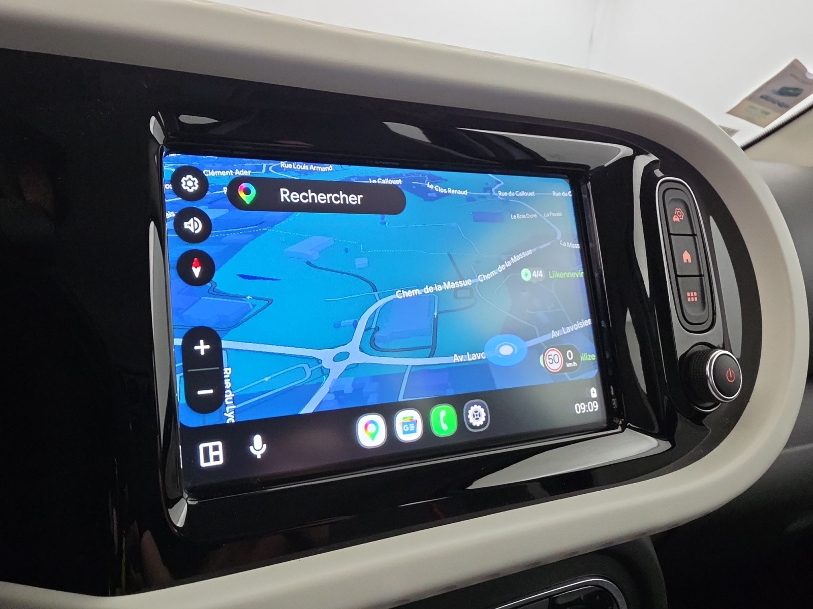 Vente en ligne Renault Twingo Electrique Twingo III E-Tech au prix de 12 590 €