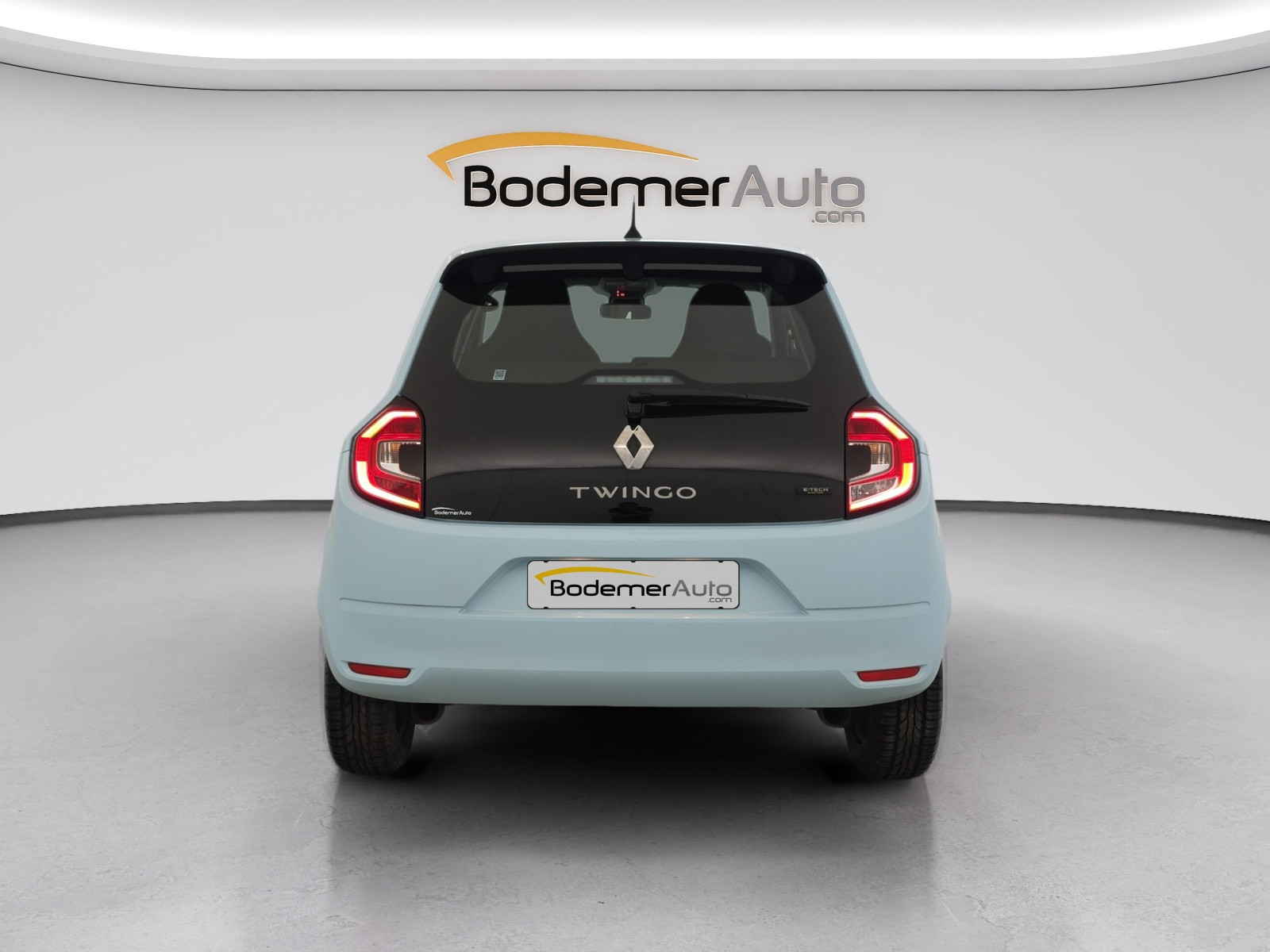 Vente en ligne Renault Twingo Electrique Twingo III E-Tech au prix de 12 590 €