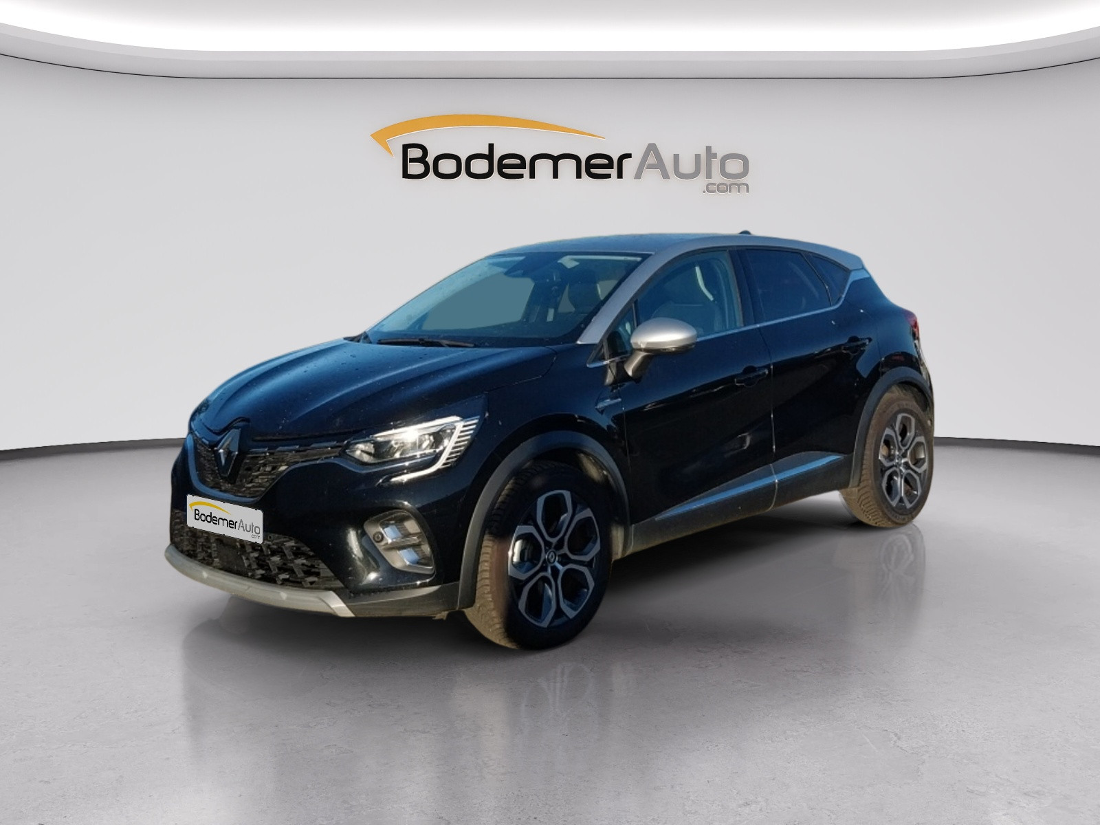 Renault Captur  E-Tech full hybrid 145 occasion de 2023 en vente à Coutances