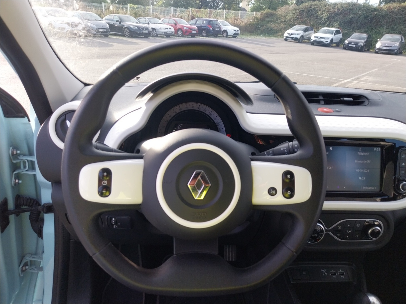 Vente en ligne Renault Twingo Electrique Twingo III E-Tech au prix de 12 590 €